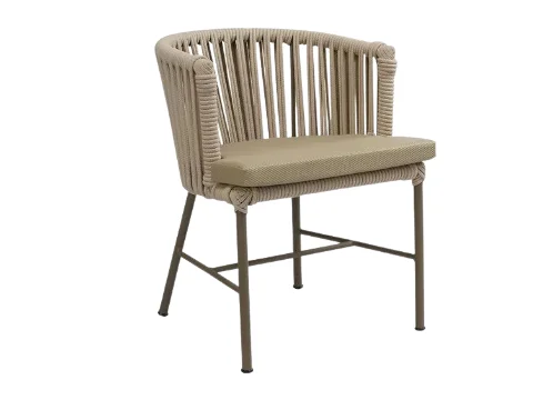 Cadeira com corda náutica